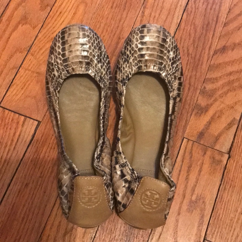 Tory Burch nude snakeskin flats